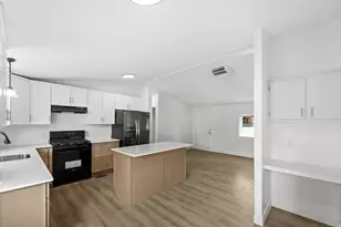935 E 3000 N, Layton, UT 84040 - Photo 3
