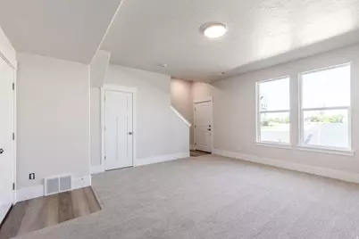 1058 S 2740 E, Spanish Fork, UT 84660 - Photo 25