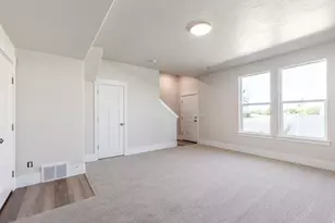1058 S 2740 E, Spanish Fork, UT 84660 - Photo 25