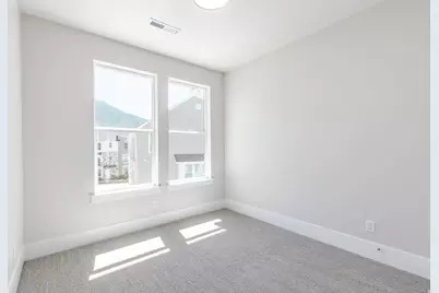1058 S 2740 E, Spanish Fork, UT 84660 - Photo 21