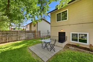 1030 N 250 W, Layton, UT 84041 - Photo 33