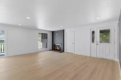 170 W Vine St, Tooele, UT 84074 - Photo 5