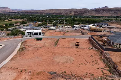 1427 W 725 S #02, Hurricane, UT 84737 - Photo 5