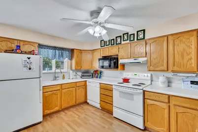 4196 S 4205 W, West Valley, UT 84120 - Photo 9