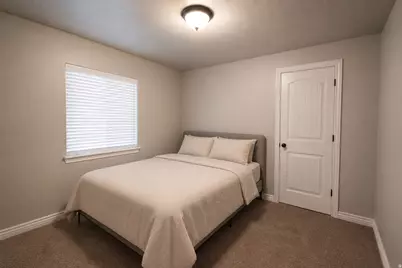 896 S Crescent Dr, Mapleton, UT 84664 - Photo 27