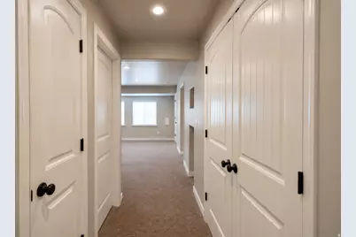 896 S Crescent Dr, Mapleton, UT 84664 - Photo 25