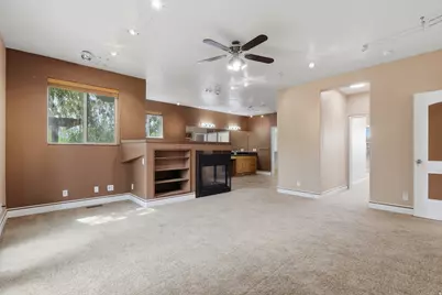 122 E Box Elder Dr, Grantsville, UT 84029 - Photo 7