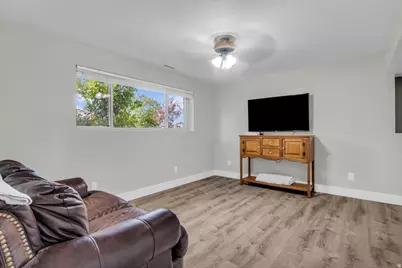 1495 N 330 W, Pleasant Grove, UT 84062 - Photo 31