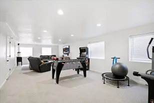 945 E James Cir S, Clearfield, UT 84015 - Photo 19