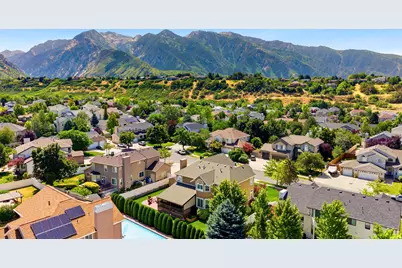 2749 S Glenn Abbey Cir E, Sandy, UT 84093 - Photo 45