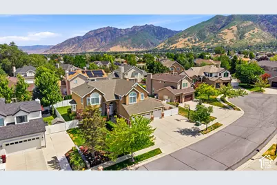 2749 E Glenn Abbey Cir S, Sandy, UT 84093 - Photo 45