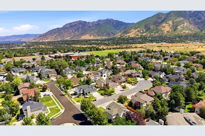 2749 E Glenn Abbey Cir S, Sandy, UT 84093 - Photo 45