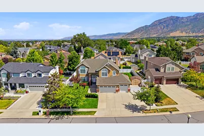 2749 E Glenn Abbey Cir S, Sandy, UT 84093 - Photo 47
