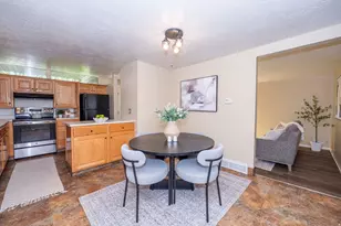 842 Aspen East Dr E, Layton, UT 84041 - Photo 11
