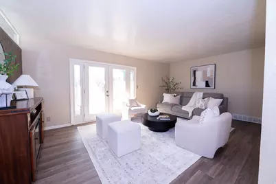 842 Aspen East Dr E, Layton, UT 84041 - Photo 9
