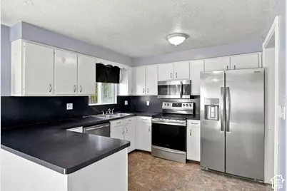 887 S 150 W, Tremonton, UT 84337 - Photo 5