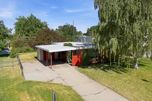 785 Simoron Dr, Ogden, UT 84404 - Photo 29