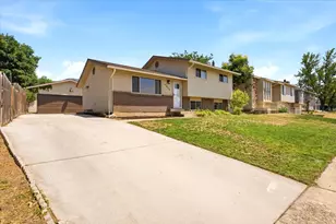 5826 S Village Way E, South Ogden, UT 84403 - Photo 3