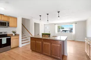 5826 S Village Way E, South Ogden, UT 84403 - Photo 11