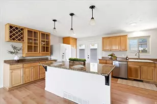 5826 S Village Way E, South Ogden, UT 84403 - Photo 7