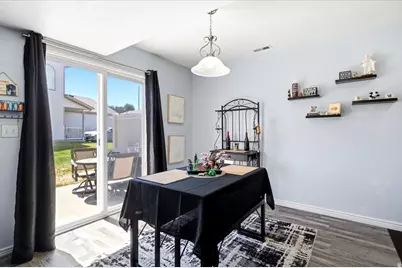 652 W 800 N #67, Clinton, UT 84015 - Photo 5