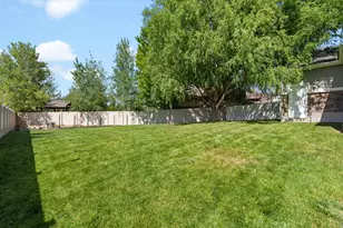 1072 S 1875 W, Syracuse, UT 84075 - Photo 35