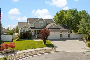 1072 S 1875 W, Syracuse, UT 84075 - Photo 1