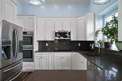 1072 S 1875 W, Syracuse, UT 84075 - Photo 13