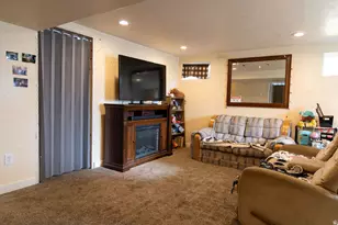 2105 W 3875 S, Roy, UT 84067 - Photo 21