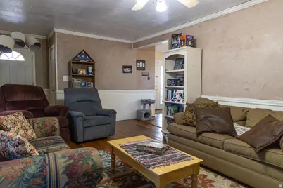 2105 W 3875 S, Roy, UT 84067 - Photo 7