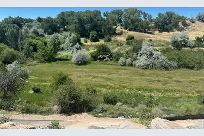 1243 E Amaryllis Way, Layton, UT 84040 - Photo 3