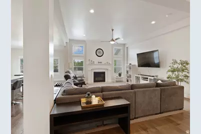 78 W Danbury Ln N, Stansbury Park, UT 84074 - Photo 3