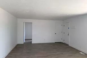 705 S 100 E, Nephi, UT 84648 - Photo 5