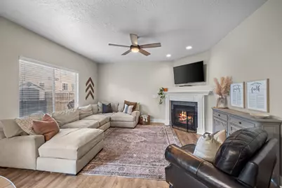 3781 E Pinehurst Dr, Eagle Mountain, UT 84005 - Photo 11