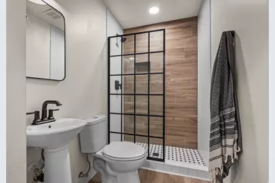 3781 E Pinehurst Dr, Eagle Mountain, UT 84005 - Photo 39