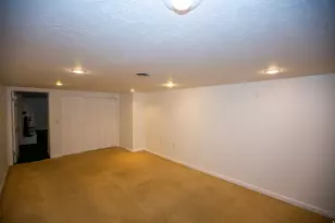 2651 E Lincoln Ln, Holladay, UT 84124 - Photo 43