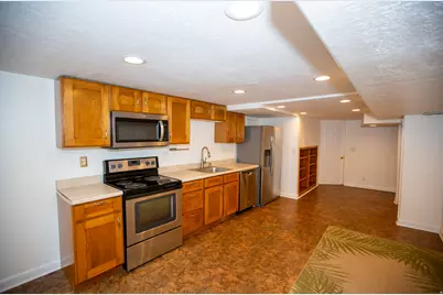 2651 E Lincoln Ln, Holladay, UT 84124 - Photo 51