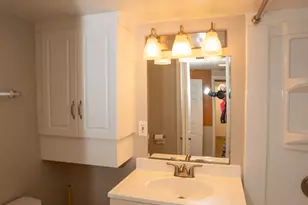 2651 E Lincoln Ln, Holladay, UT 84124 - Photo 37