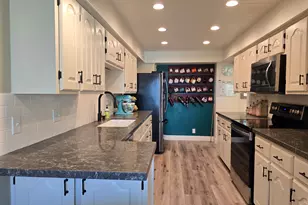 2727 N Edgewood Dr, Provo, UT 84604 - Photo 7