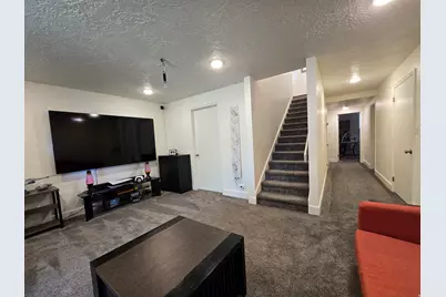 2727 N Edgewood Dr, Provo, UT 84604 - Photo 17