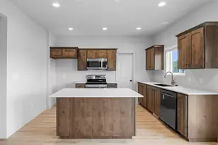 1635 S Sageberry Dr, Santaquin, UT 84655 - Photo 5