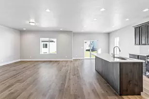 1647 S Sageberry Dr, Santaquin, UT 84655 - Photo 3