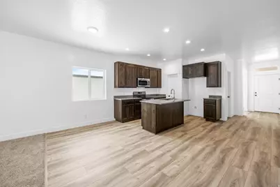 1669 S Sageberry Dr #343, Santaquin, UT 84655 - Photo 3