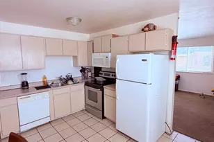 4749 W Arlington Park Dr, West Valley, UT 84120 - Photo 13