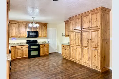 602 S 30 W, Fountain Green, UT 84632 - Photo 5