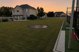 136 Harvest Ln, Grantsville, UT 84029 - Photo 3