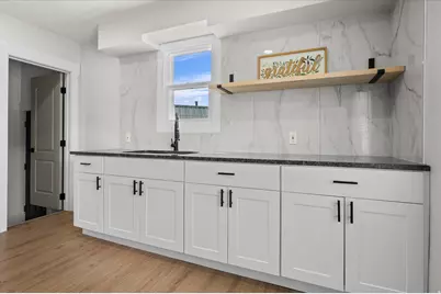 327 35th St, Ogden, UT 84401 - Photo 17