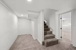 327 35th St, Ogden, UT 84401 - Photo 25