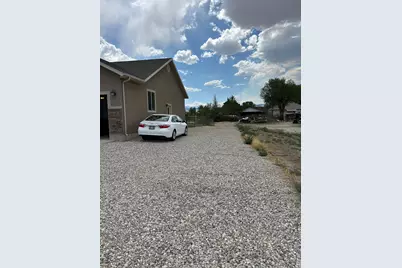 175 N 100 W, Centerfield, UT 84622 - Photo 3