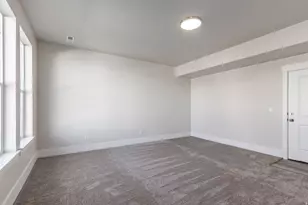 1056 S 2740 E, Spanish Fork, UT 84660 - Photo 3